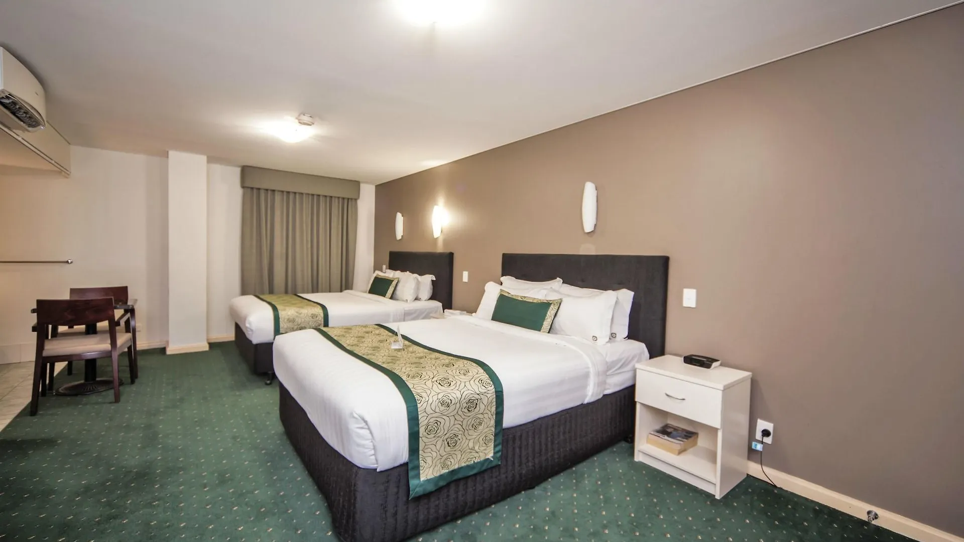 ****  Hotel Northbridge Перт Австралия